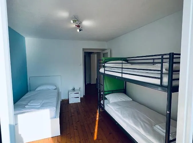 아파트 Brissago Lake Apartment 브리사고