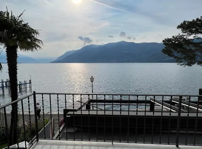 Brissago Lake Apartment 公寓 布里萨戈