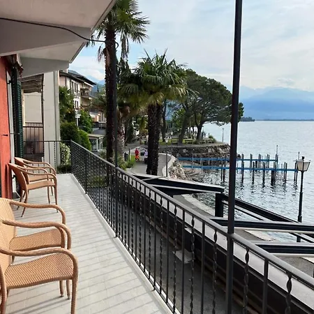 아파트 Brissago Lake Apartment *