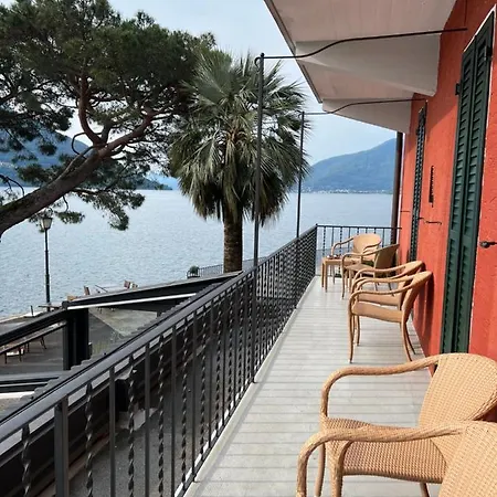 아파트 Brissago Lake Apartment