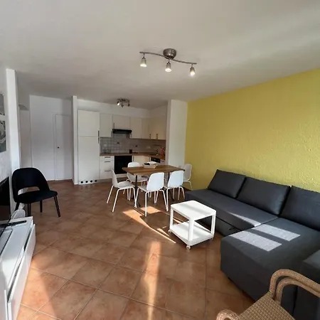 아파트 Brissago Lake Apartment *